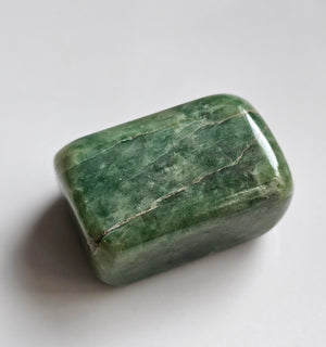 Garnet (green) 2 (30g)