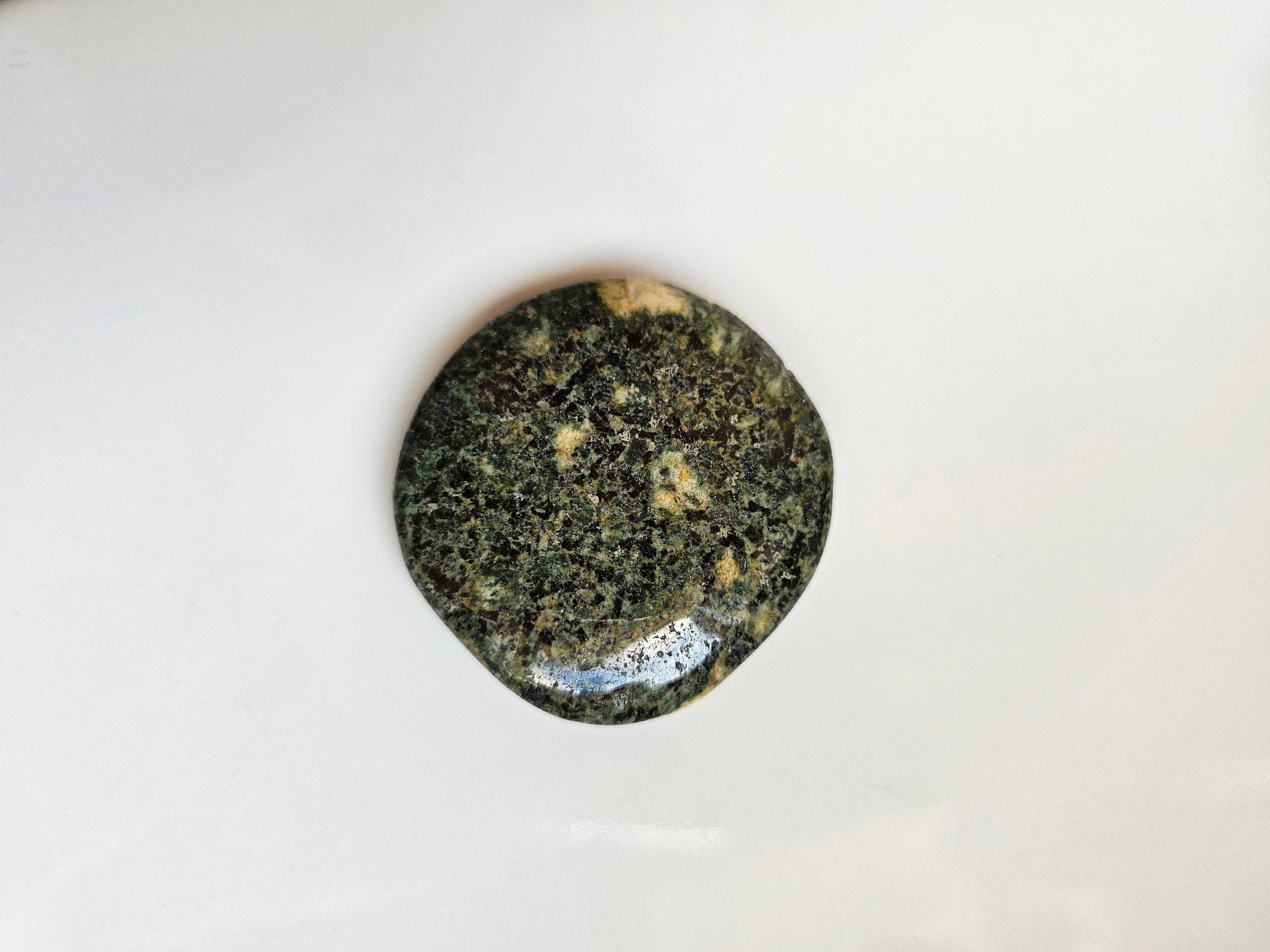 UK & Ireland Crystal Palmstones