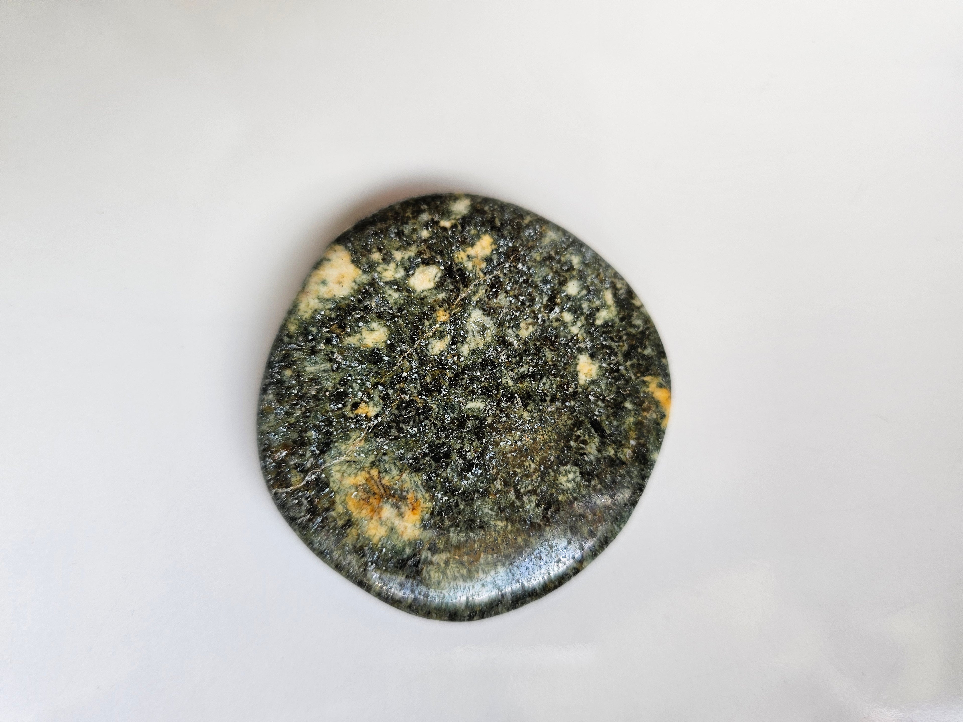 UK & Ireland Crystal Palmstones