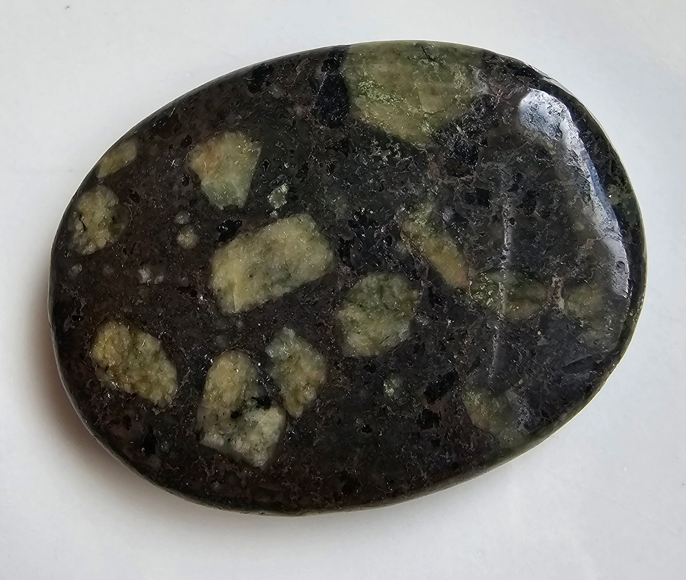 UK & Ireland Crystal Palmstones