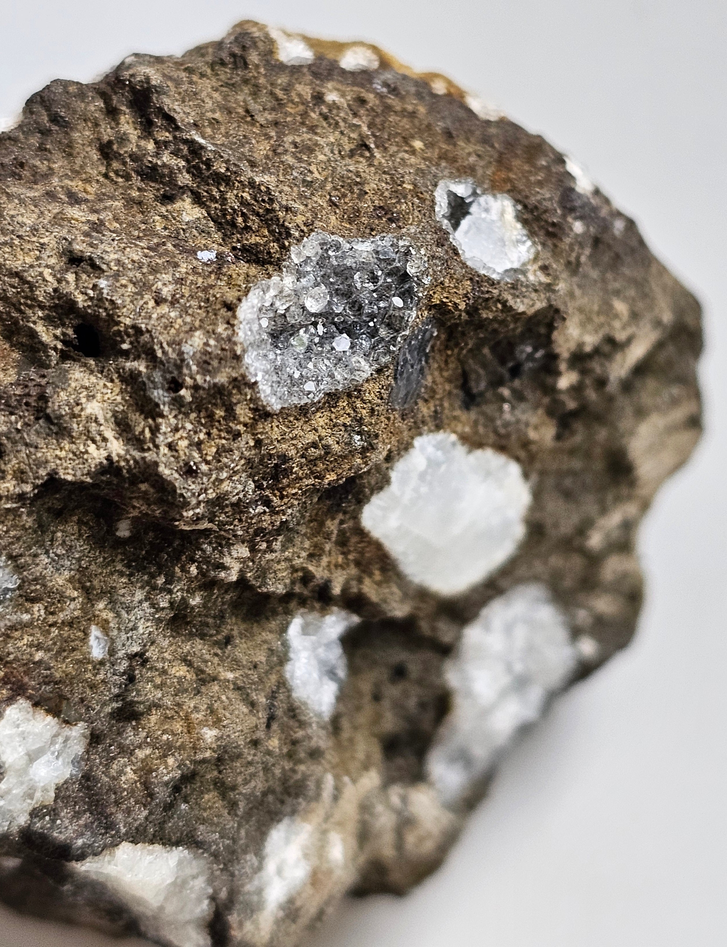 Thompsonite and Chabazite, Moonen Bay, Isle of Skye, Scotland