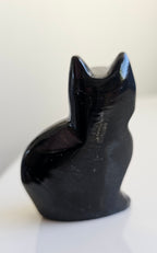 black onyx cat carving