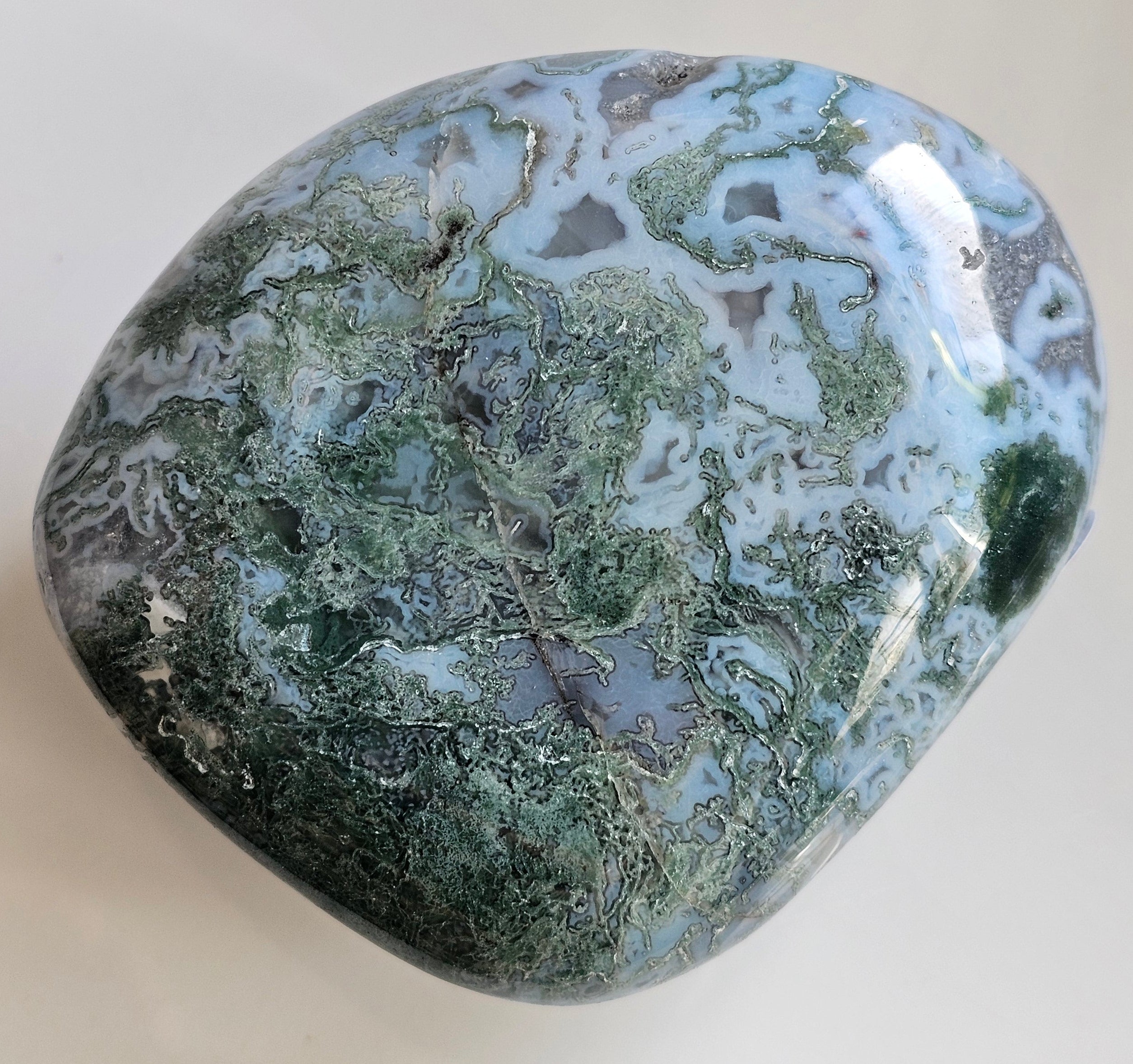 moss agate crystal therapy stone
