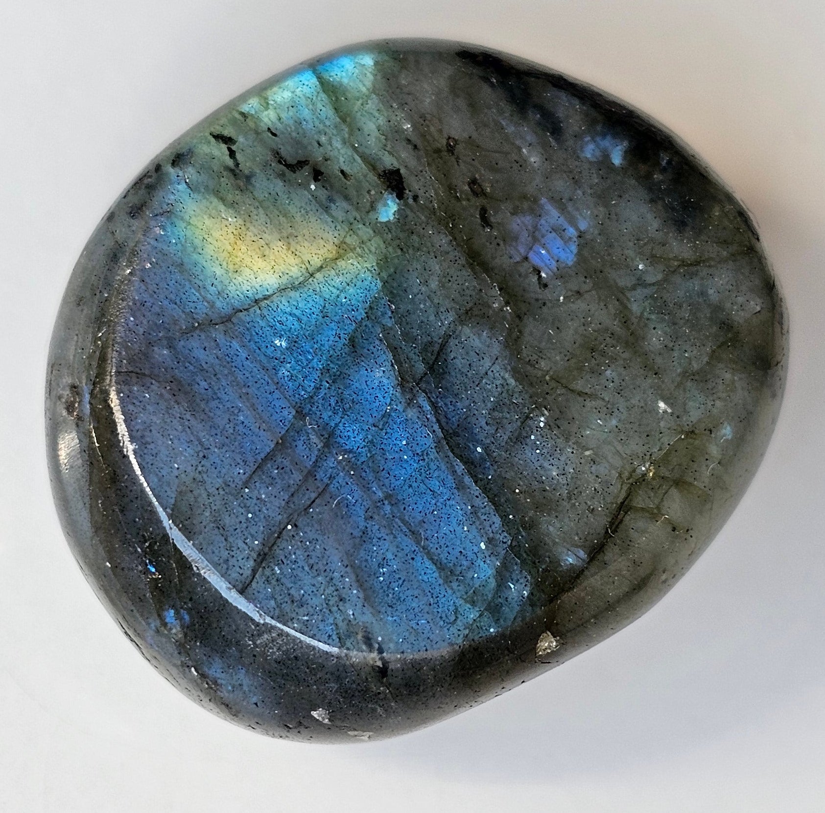 labradorite crystal palmstone
