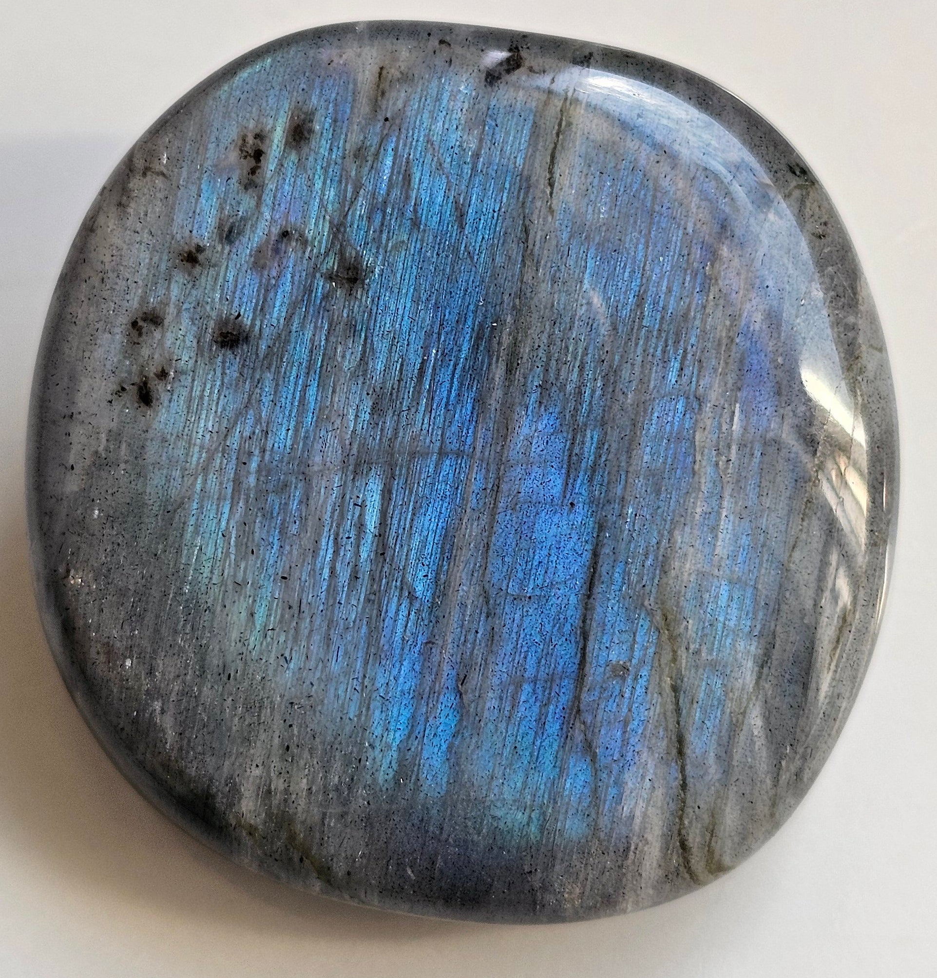 labradorite crystal palmstone