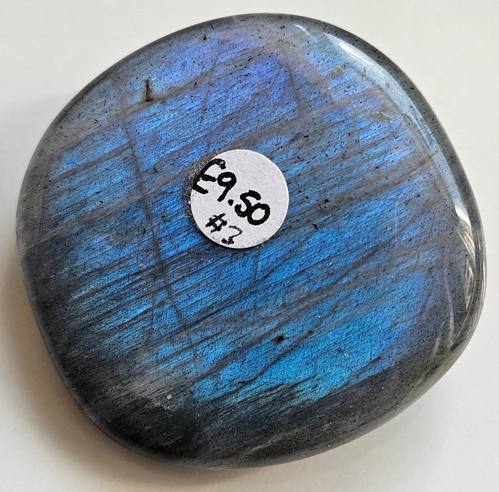 labradorite crystal palmstone
