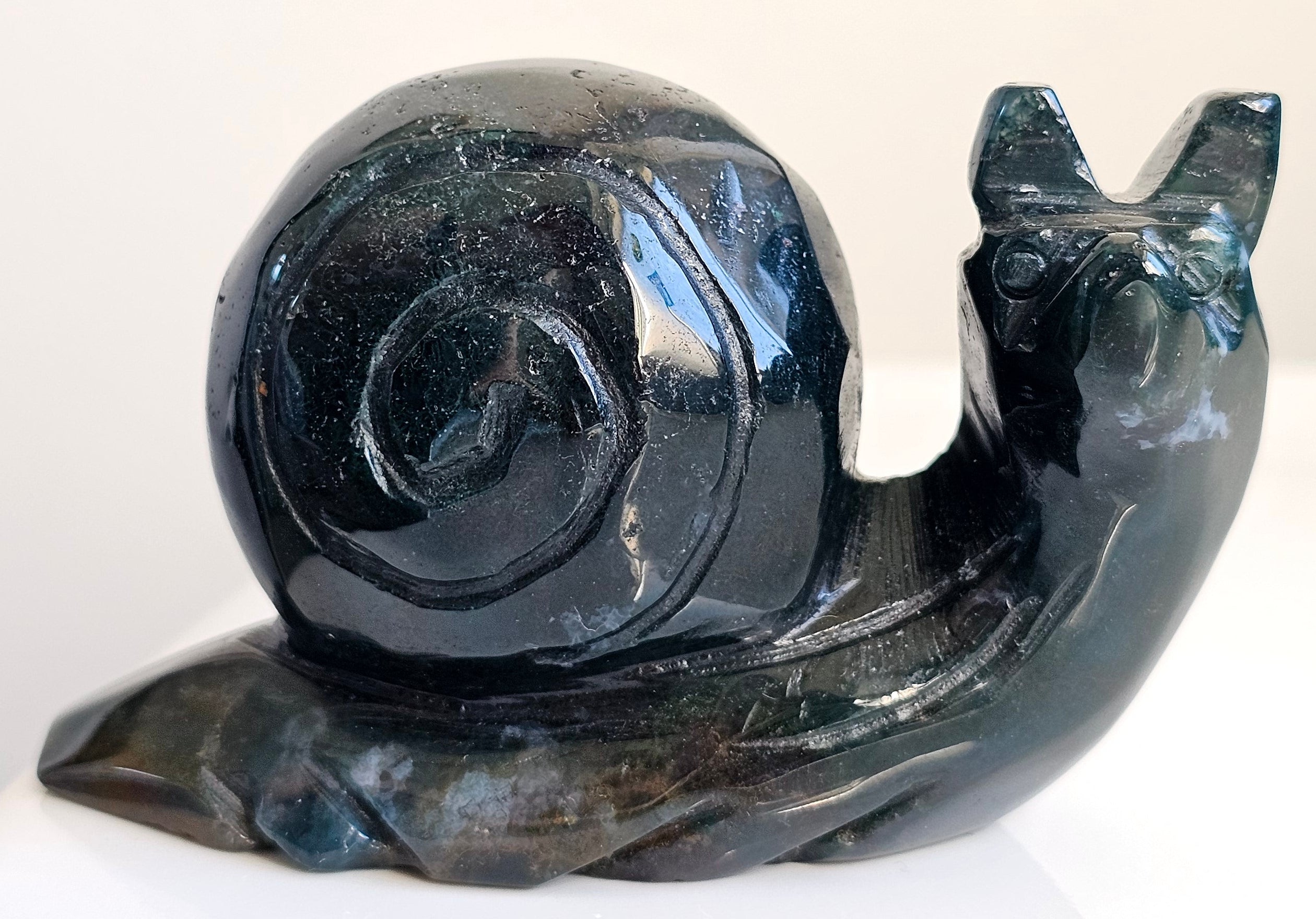 ocean jasper large snail carving