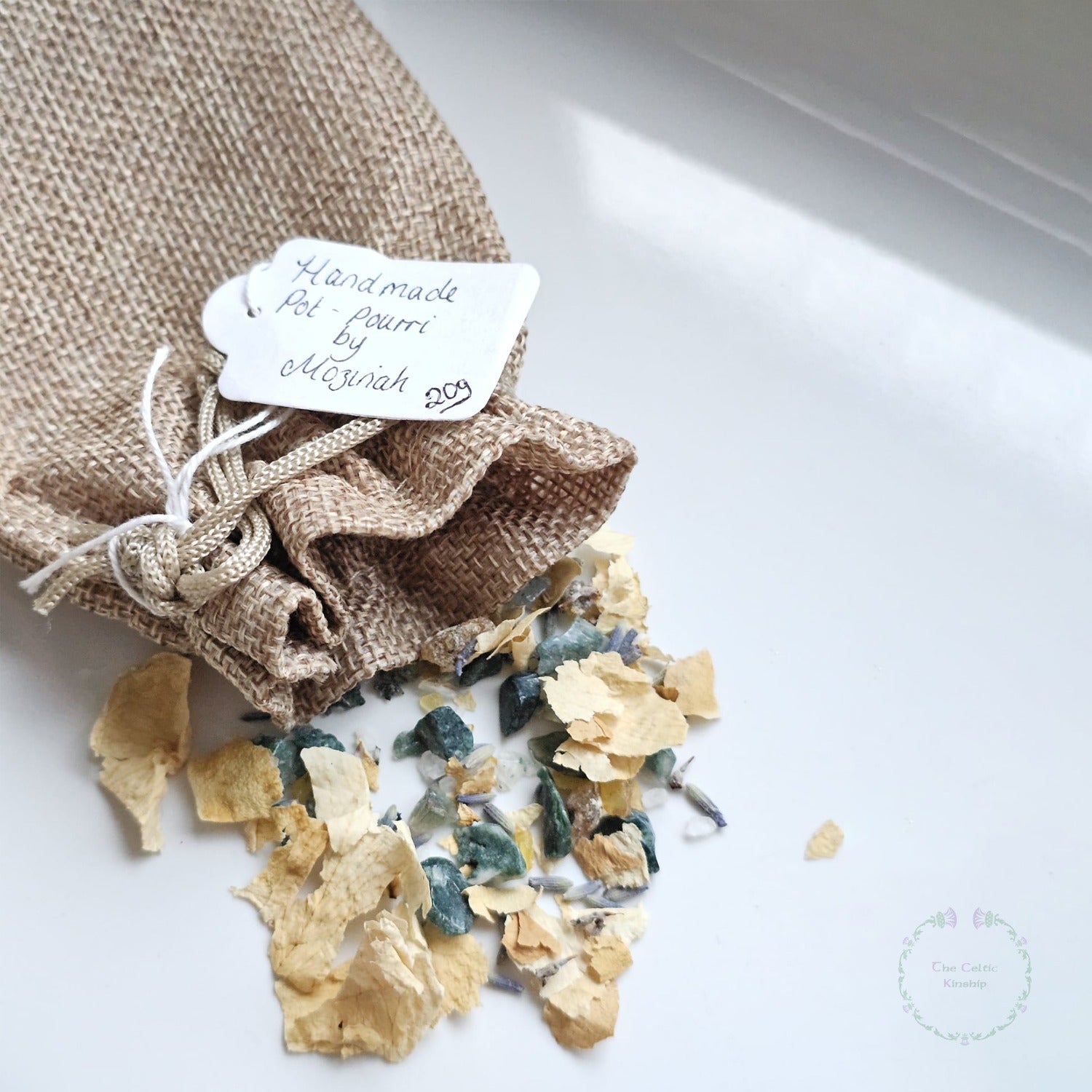 Handmade pot pourri by Mozinah with incense resin and flowers and crystals 