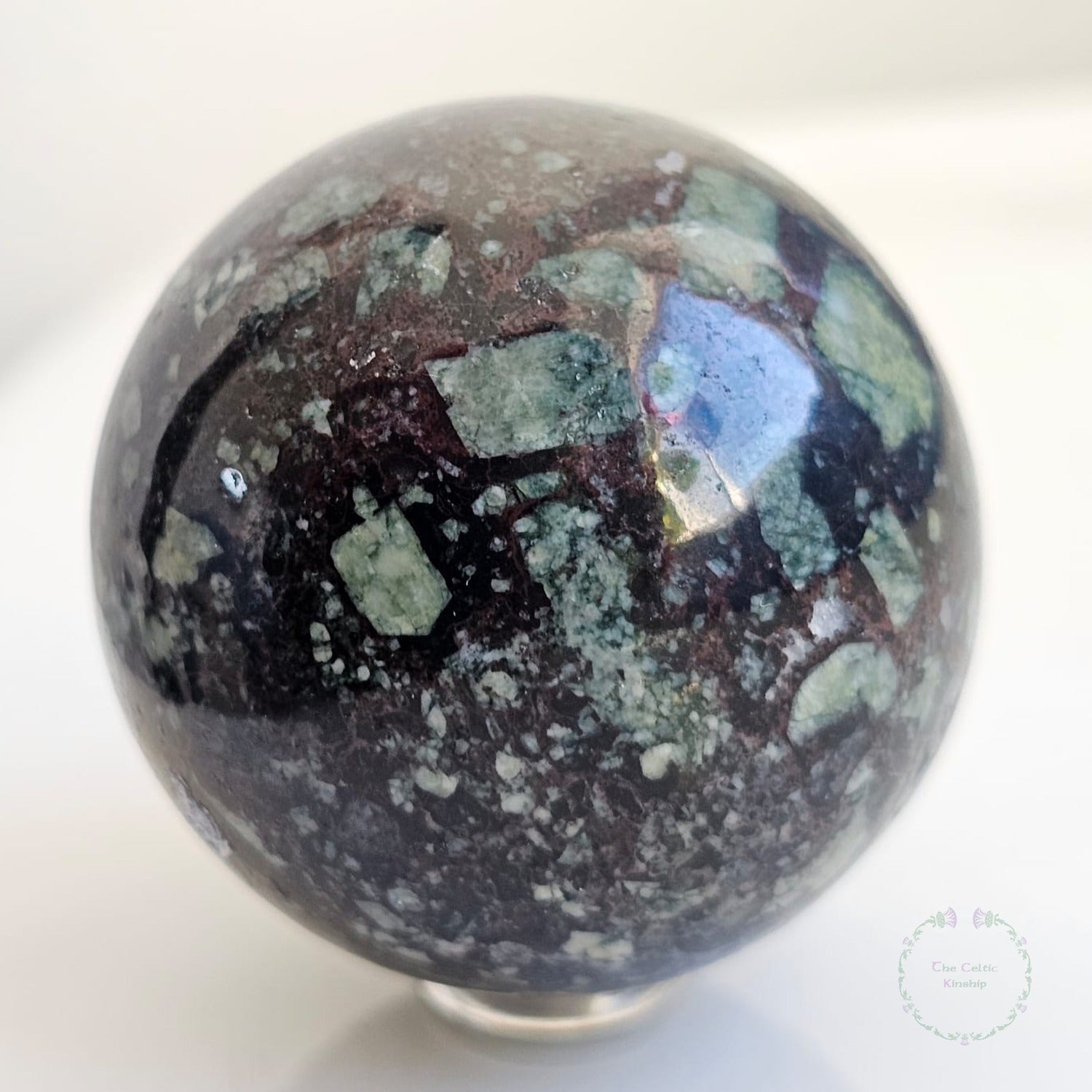 lakelandite sphere from cumbria
