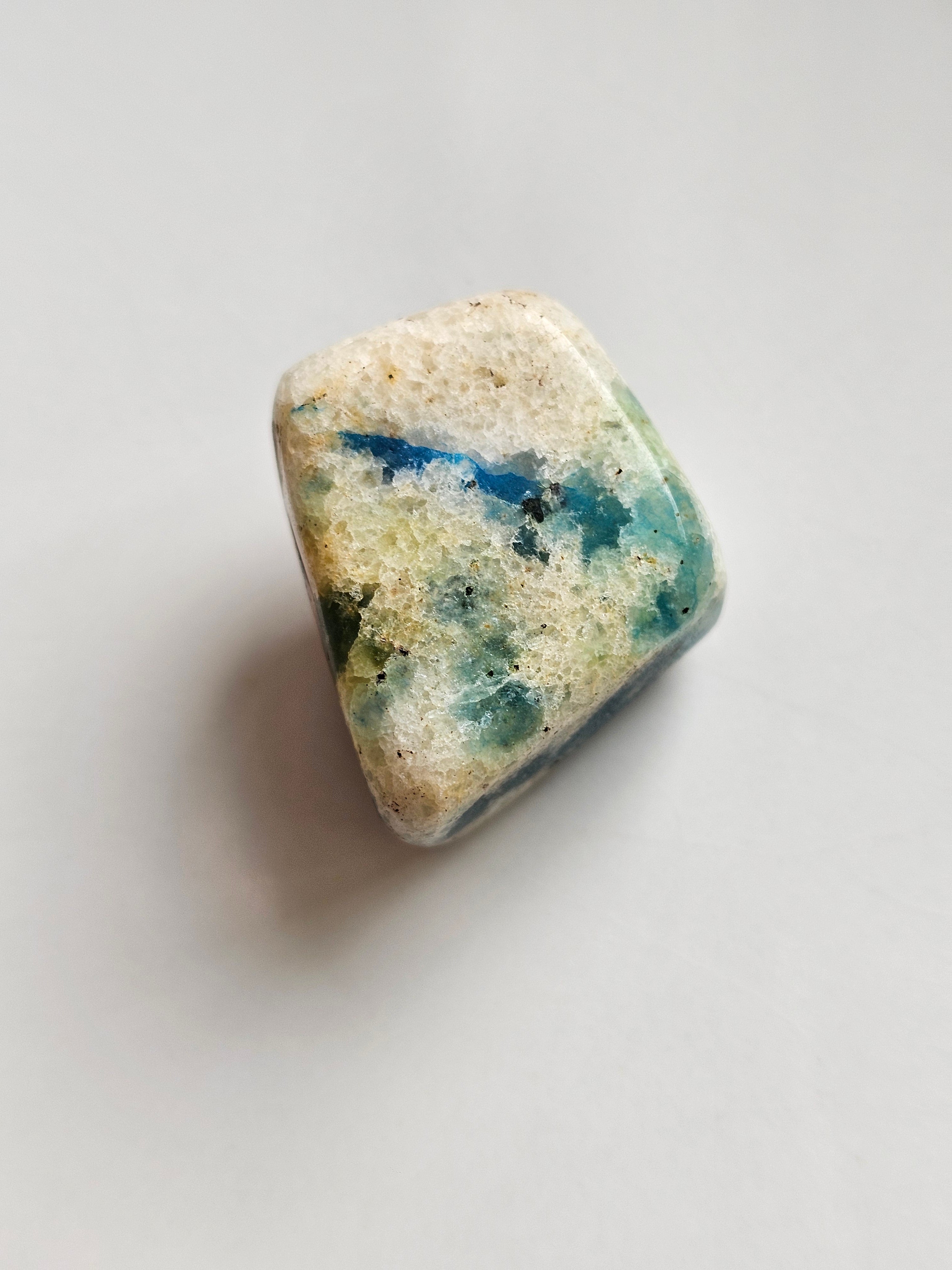 Large Crystal Tumblestones