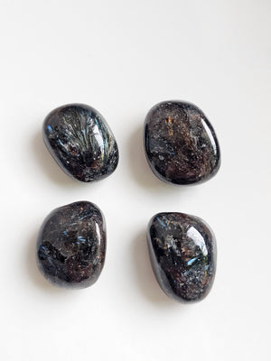 Arfvedsonite