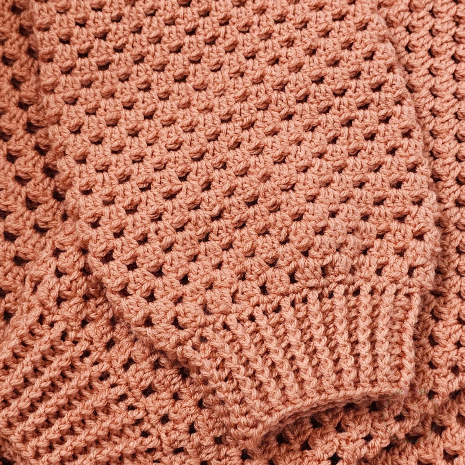 Crochet Jumper (Vintage Peach)